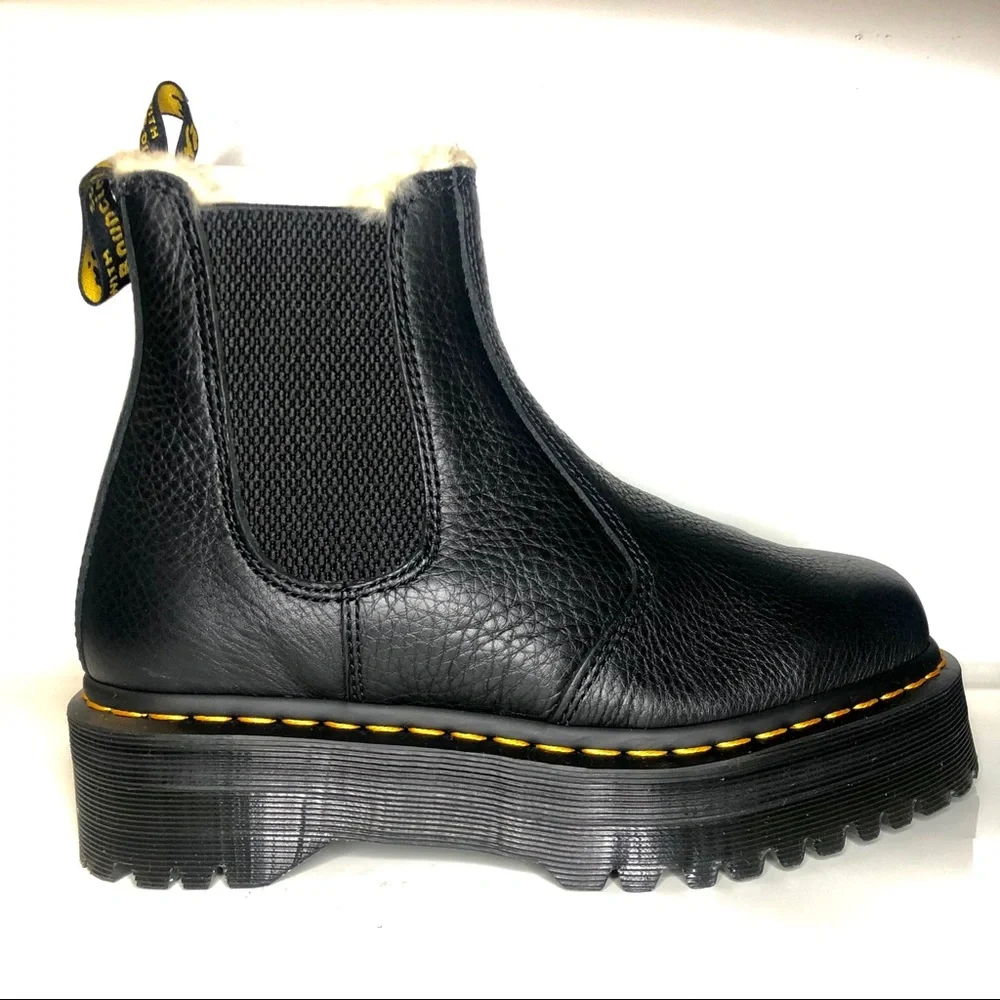 Dr. Martens 2976 Quad Faux Chelsea Boot